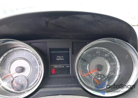 2016 Chrysler Town & Country Touring из США, поврежденный, VIN 2C4RC1BG5GR190327